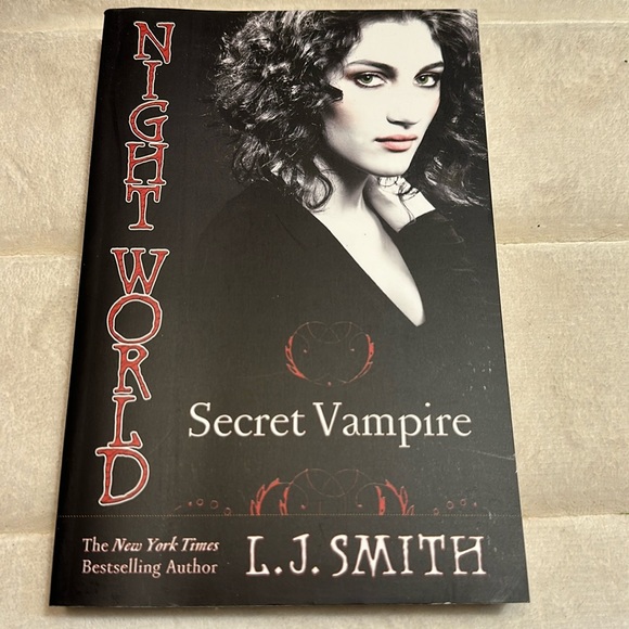 ⭐️2/$12⭐️ secret Vampire. Gift giving condition - Picture 1 of 5